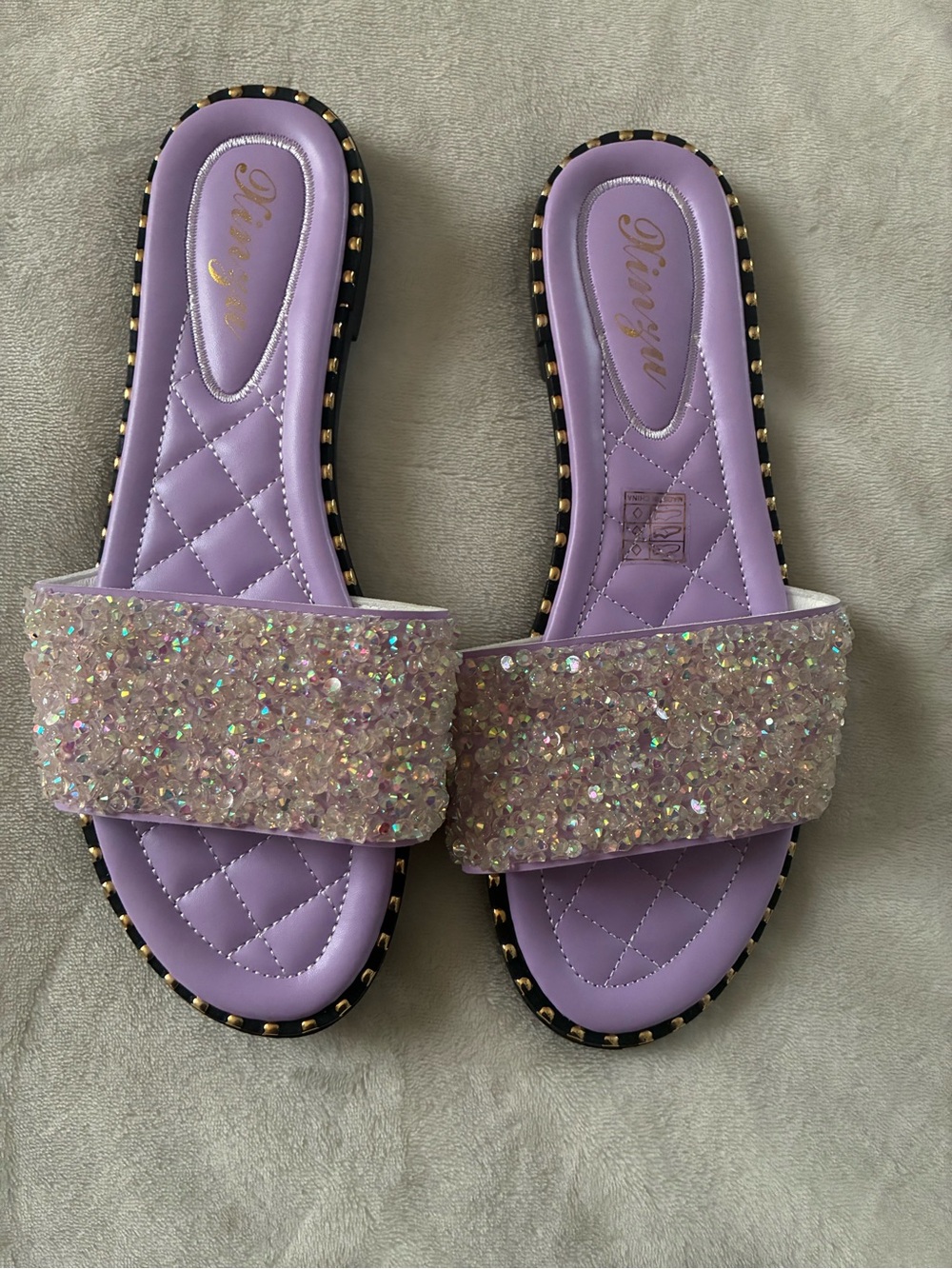 Kinzu Women's Fashion Slippers Casual Slip-Rhinestone size 42